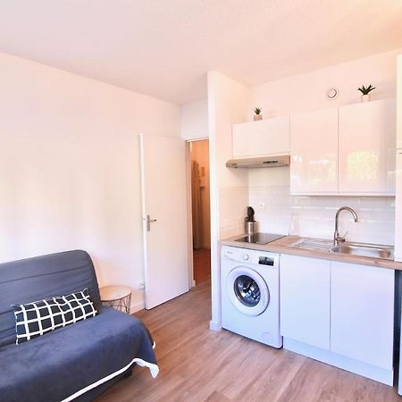 Les Hibiscus Apartment Saint-Mandrier-sur-Mer Exterior photo